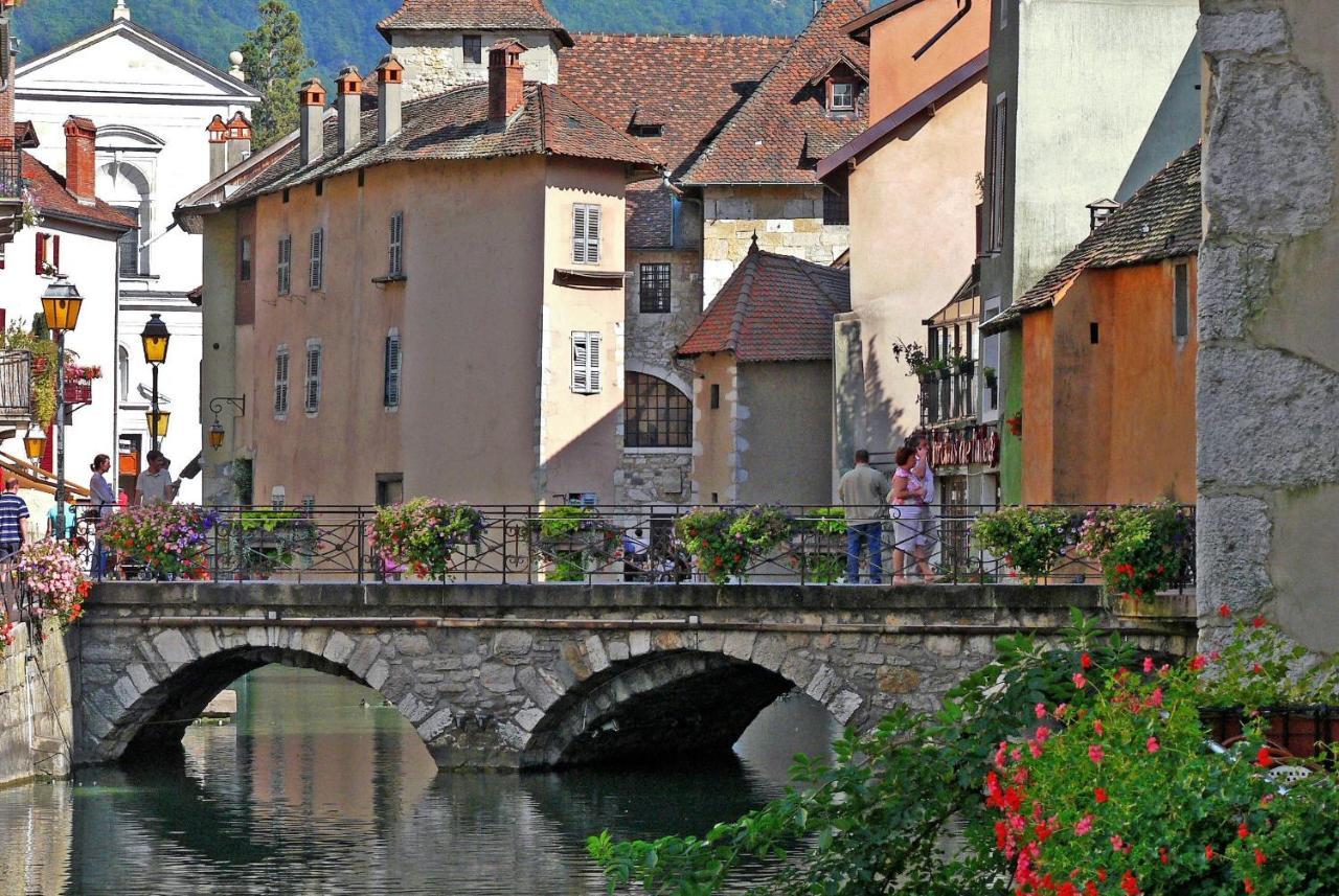 Dolce Vita: 2 Personnes, Douillet, Cosy & Central 阿讷西 外观 照片